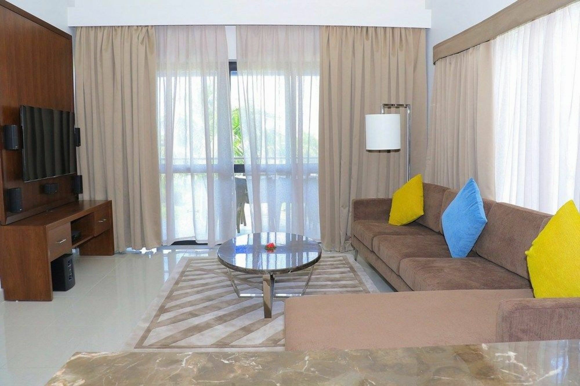 The Palms Denarau Fiji Aparthotel Exteriör bild